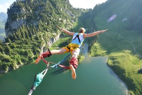 KAIYUN 中国大陆-体育新闻中心协办体育赛事数据安全与隐私保护论坛，体育数据新闻案例